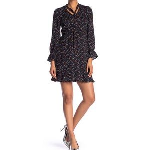 NWT 19 Cooper Star Tie-Neck Dress
